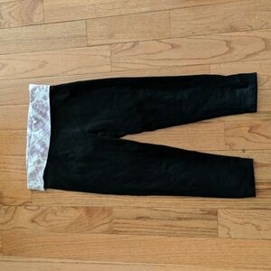 Victoria's Secret XS capri leggings